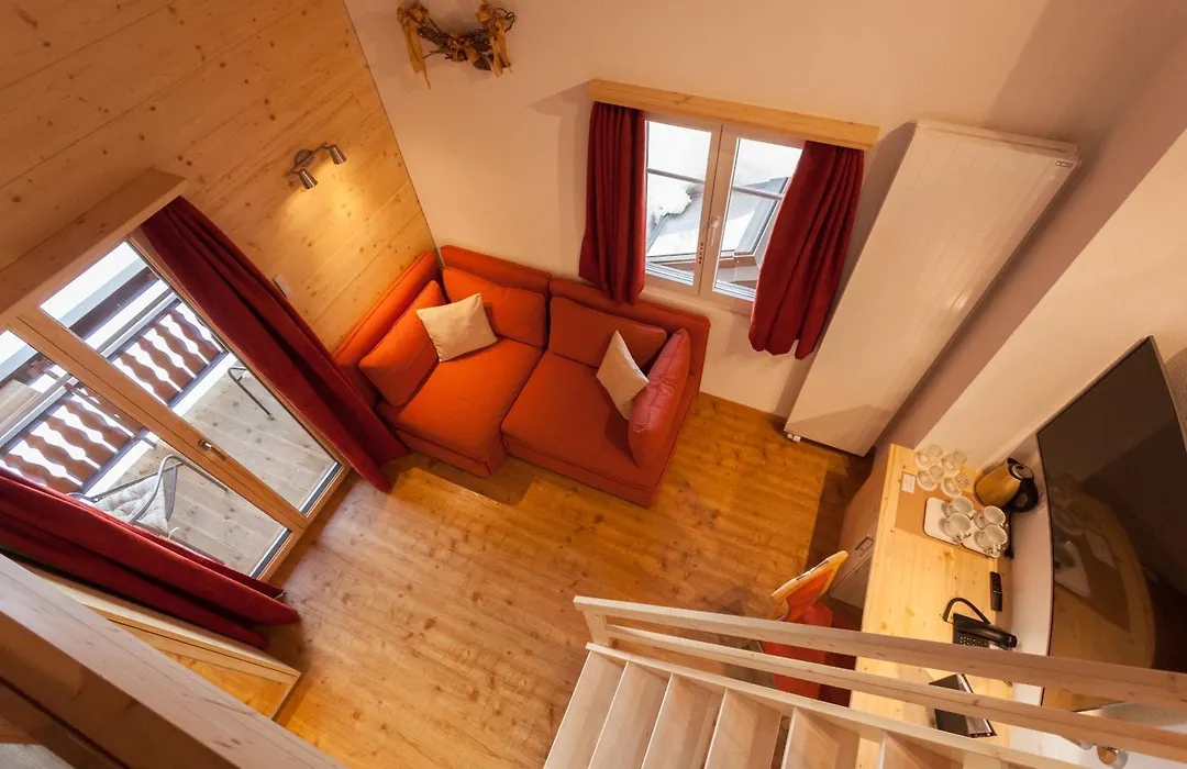 Hotel Capricorn-1