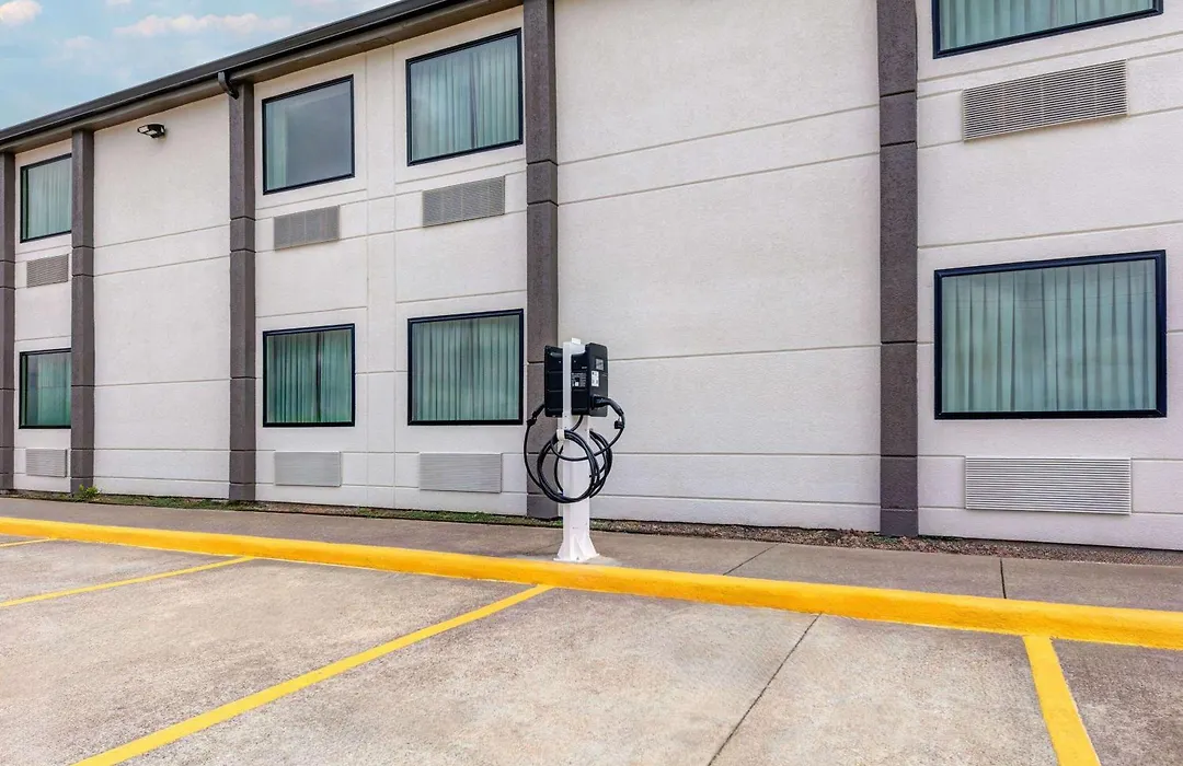 Super 8 By Wyndham Waxahachie Tx-1