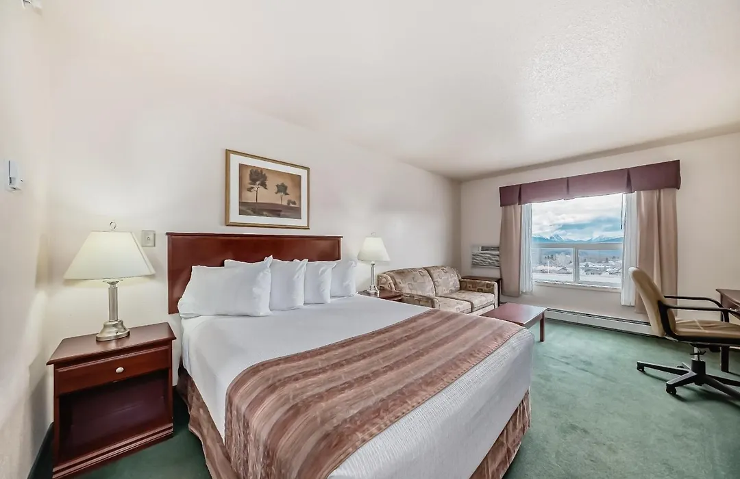 Grande Cache Inn & Suites-1