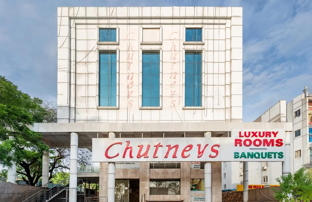 Hotel Chutneys-1