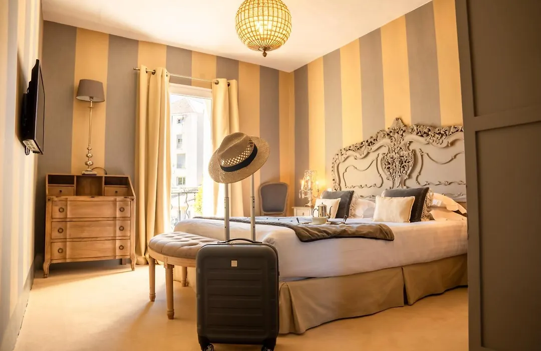 Hotel Gounod-1