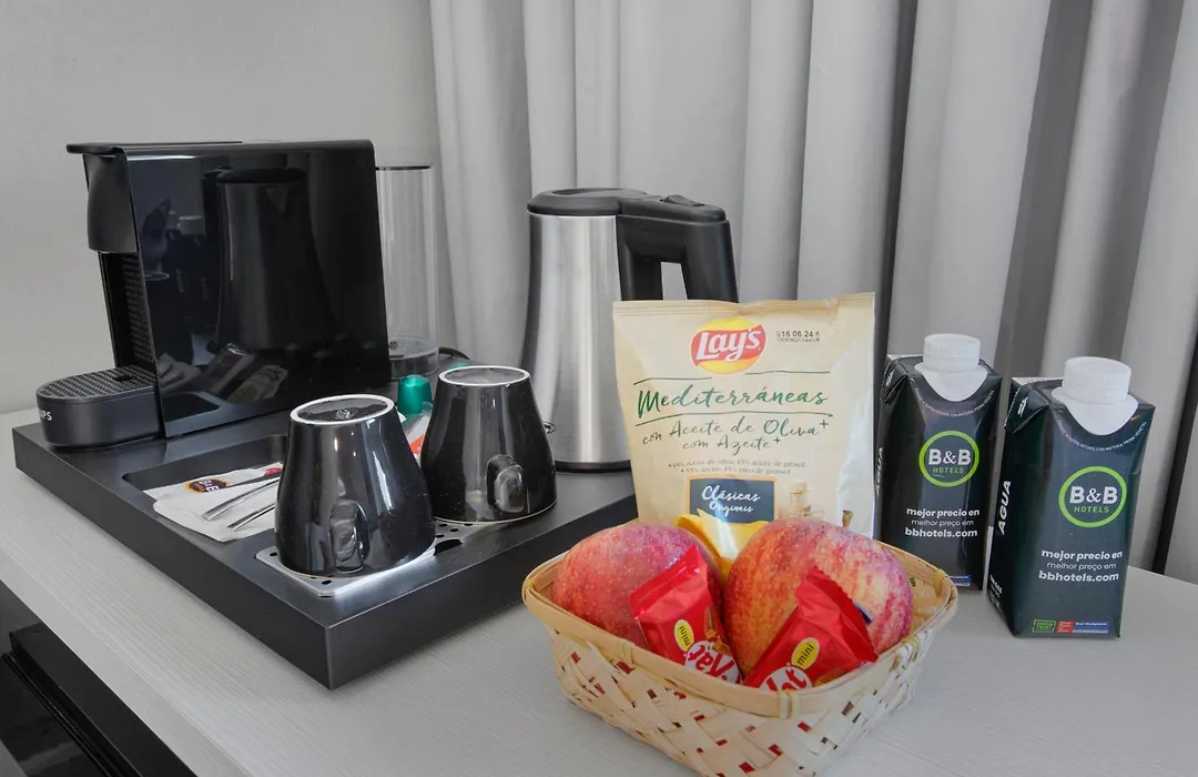 B&B Hotel Figueres-1