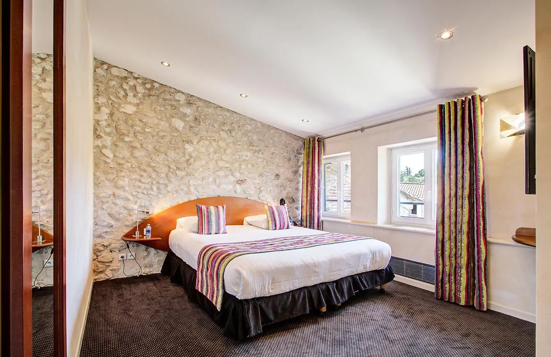 Auberge Du Roua-1