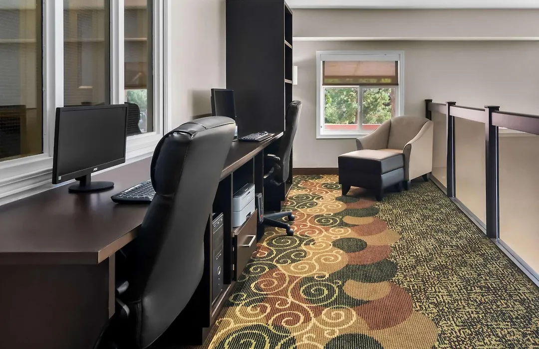 Best Western Plus Osoyoos Hotel & Suites-1