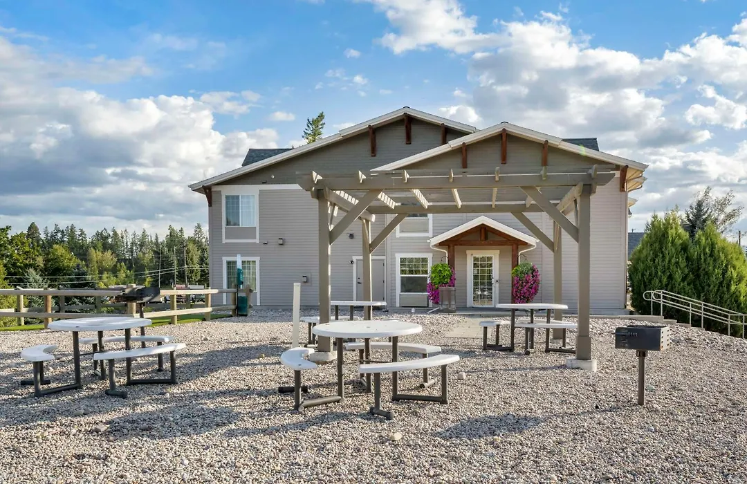 Best Western Plus Kalispell/Glacier Park West Hotel & Suites-1