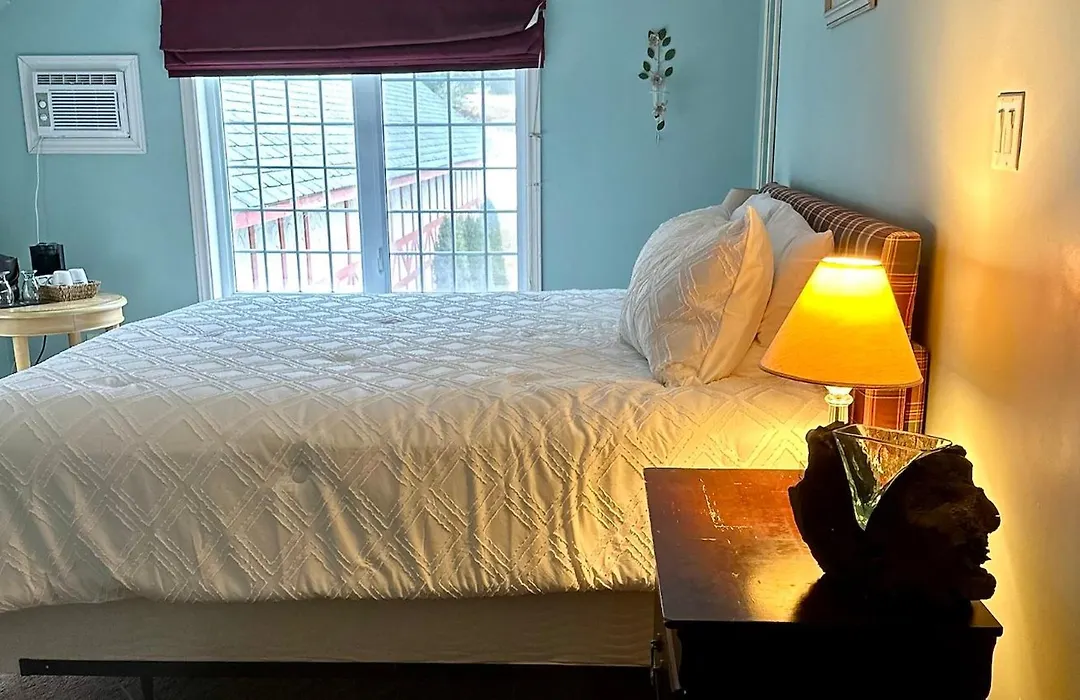 Pathsaala Inn & Restaurant-1