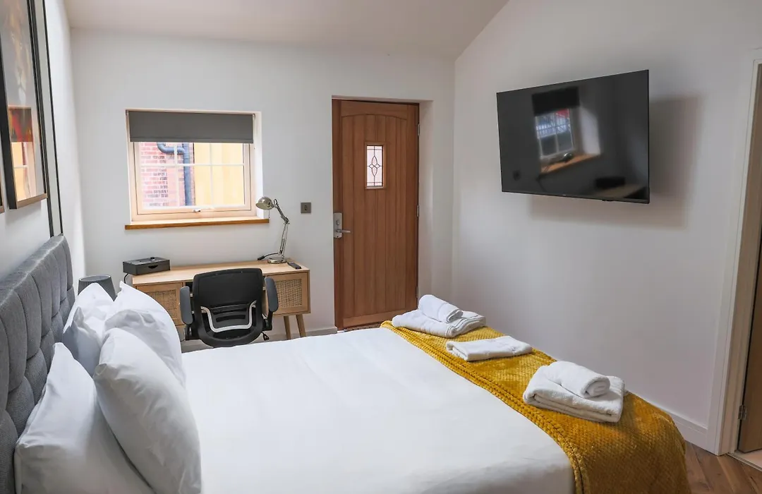 The Coach Hotel-1
