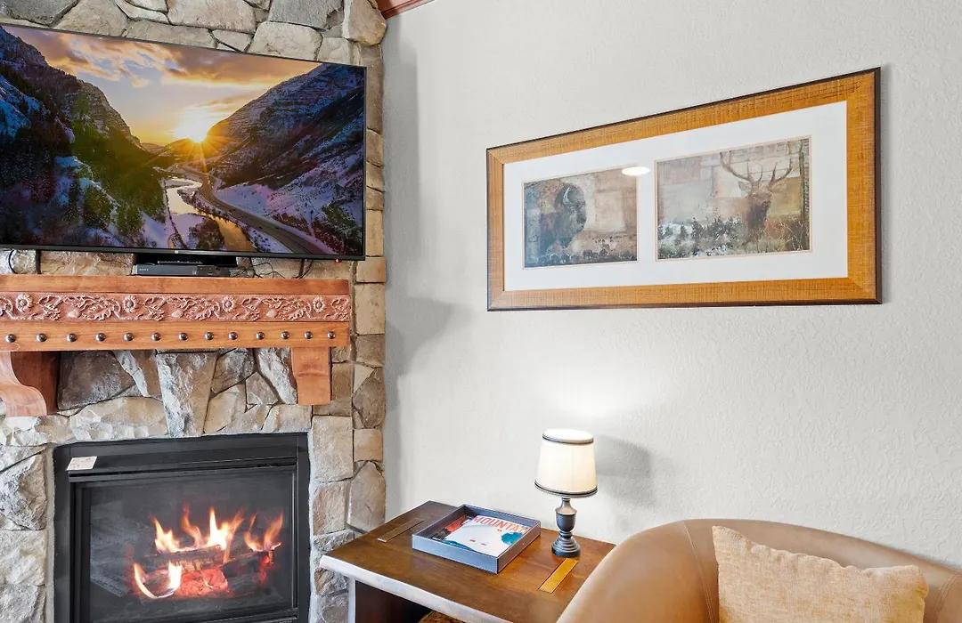 Canyons Village Condos By All Seasons Resort Lodging-1