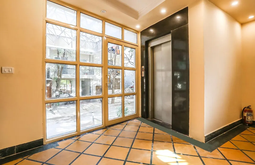 Fabhotel Comfort Residency II-1