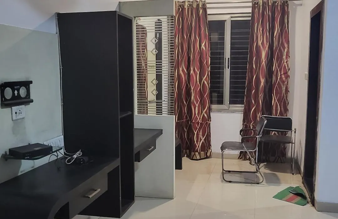 Hotel Satnam International-1