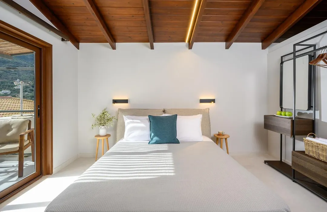 Elisso Hotel-1