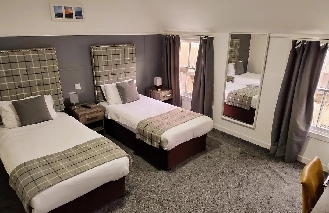Royal Thurso Hotel-1