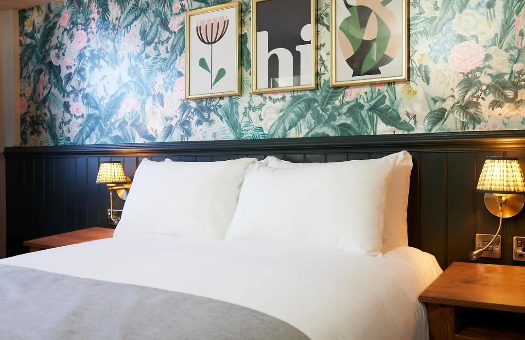 The White Hart Inn By Greene King Inns-1