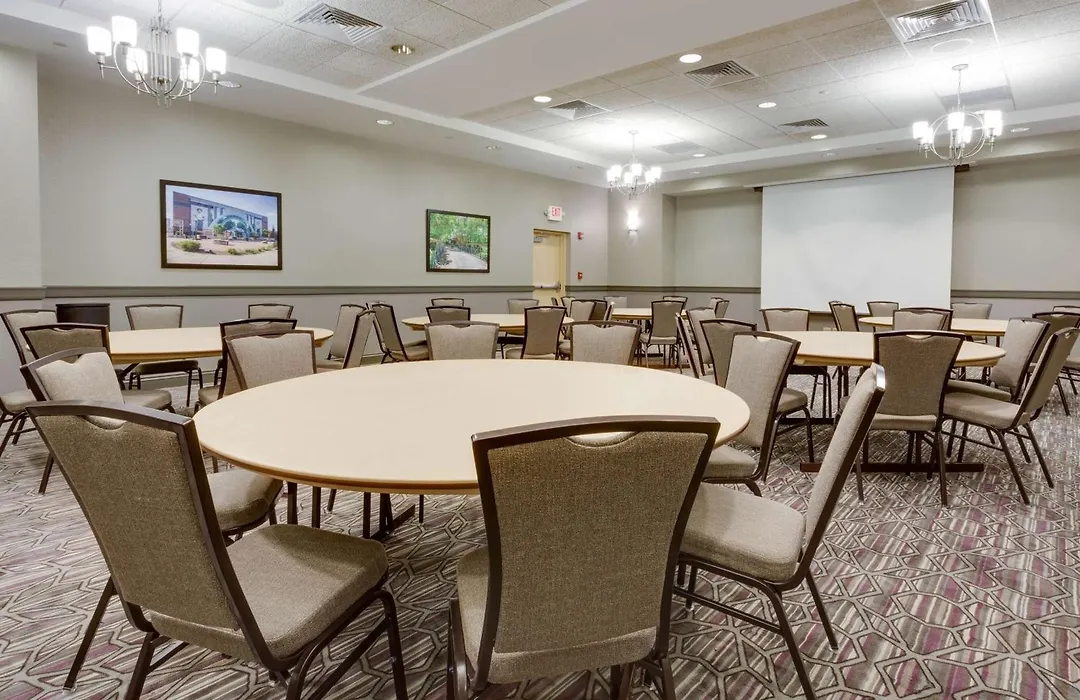 Drury Inn & Suites Middletown Franklin-1