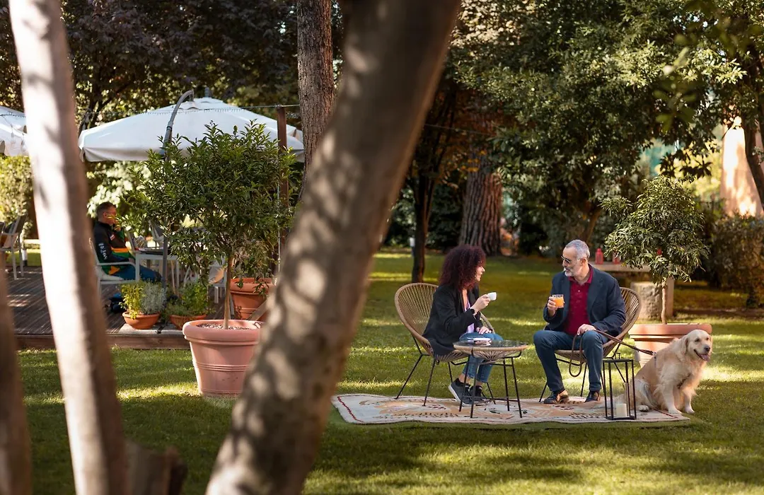 Phi Hotel Garden Area Roma Eur-1