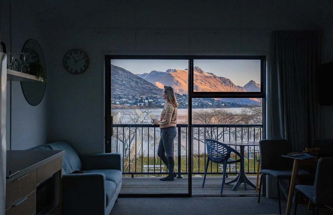 Driftaway Queenstown-1