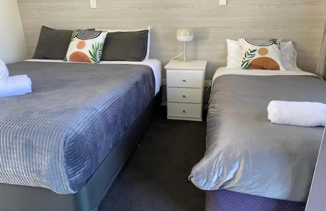 Norfolk Pines Motel-1