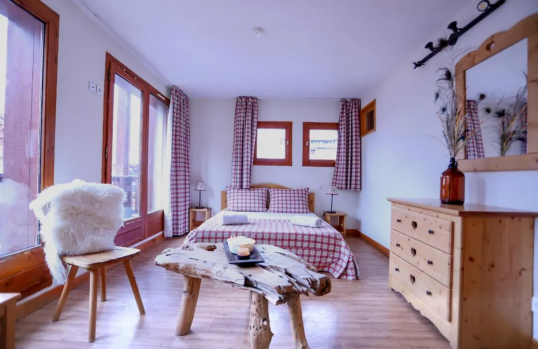 Chalet Alpina Residence Val Claret-1