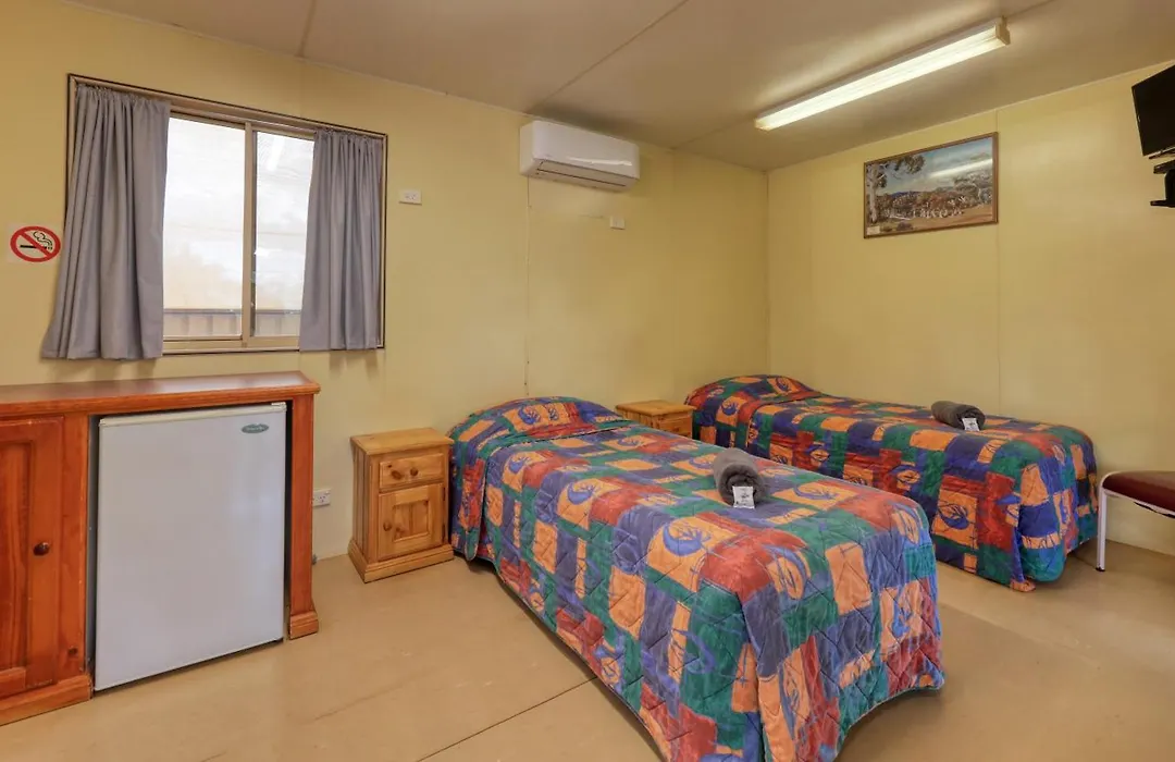 White Cliffs Hotel-1