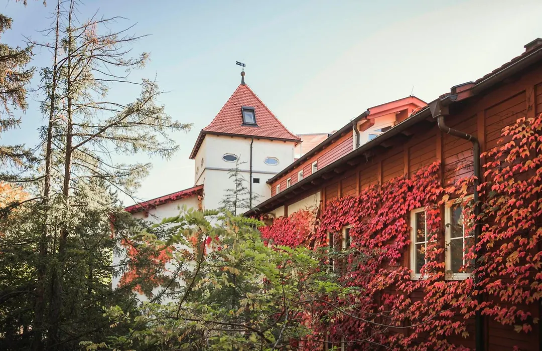 Relais&Chateaux Hotel Castel Fragsburg-1