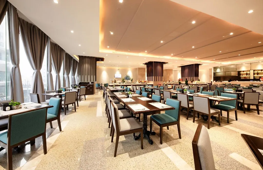 Green Beach Hotel Nha Trang-1