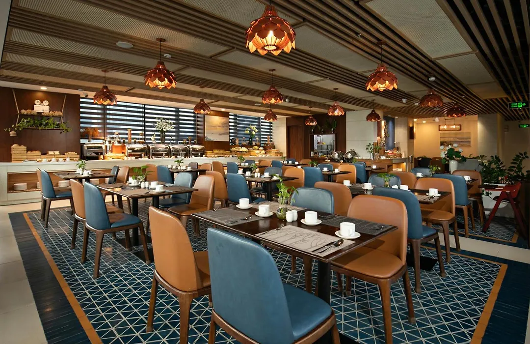 Mangata Beachfront Hotel - Rooftop Bar Sea View-1