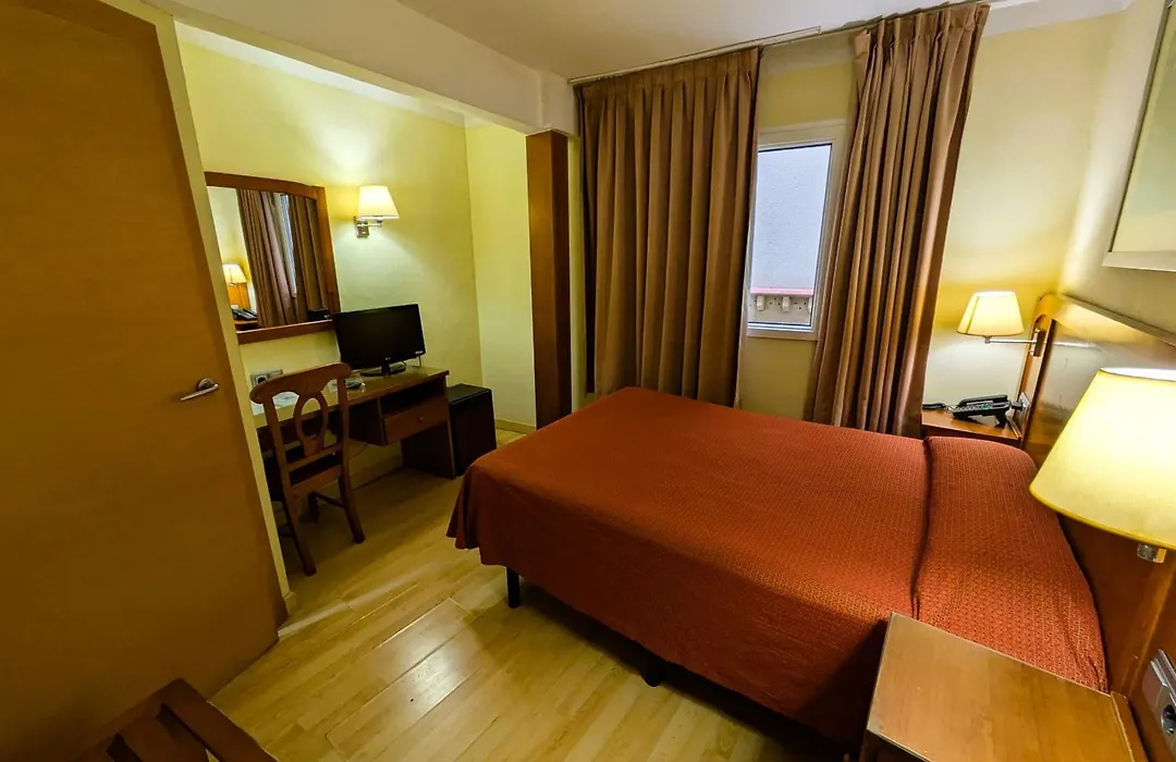Hotel Los Habaneros-1
