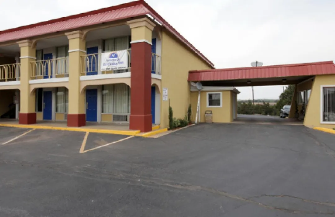 Americas Best Value Inn Weatherford-1