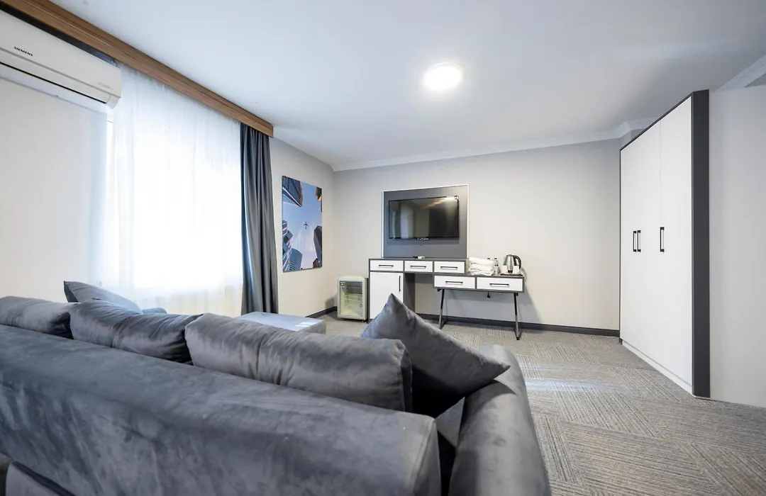Maltepe MANHATTAN OTEL-1