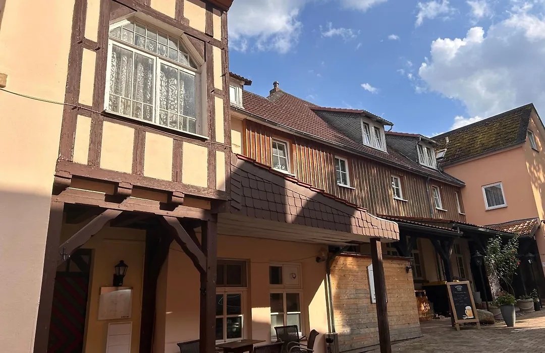 Alte Schlosskurve Hotel&Restaurant-1