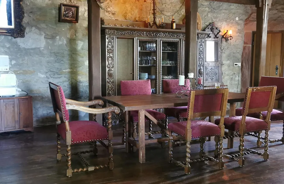Burg Hermannstein - Rittersaal-1
