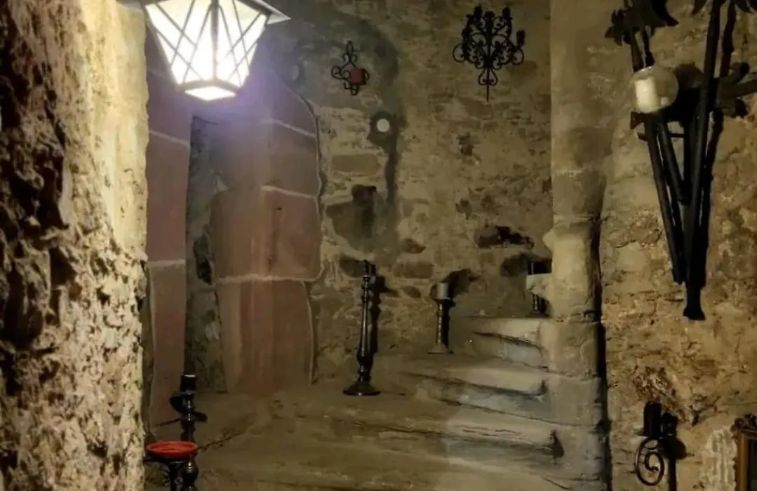 Burg Hermannstein - Kings Room-1