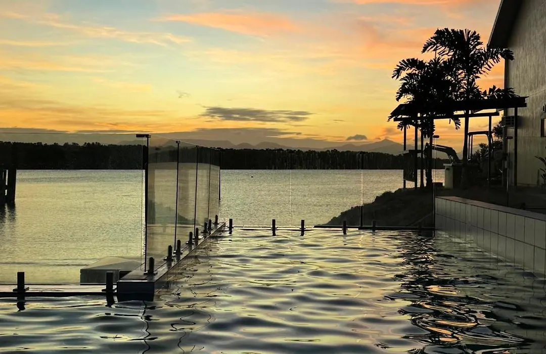 Lucinda Cove Resort-1