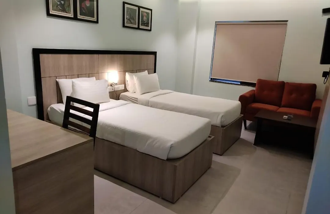 Vbrance - Luxury Boutique Hotel & Food Court-1