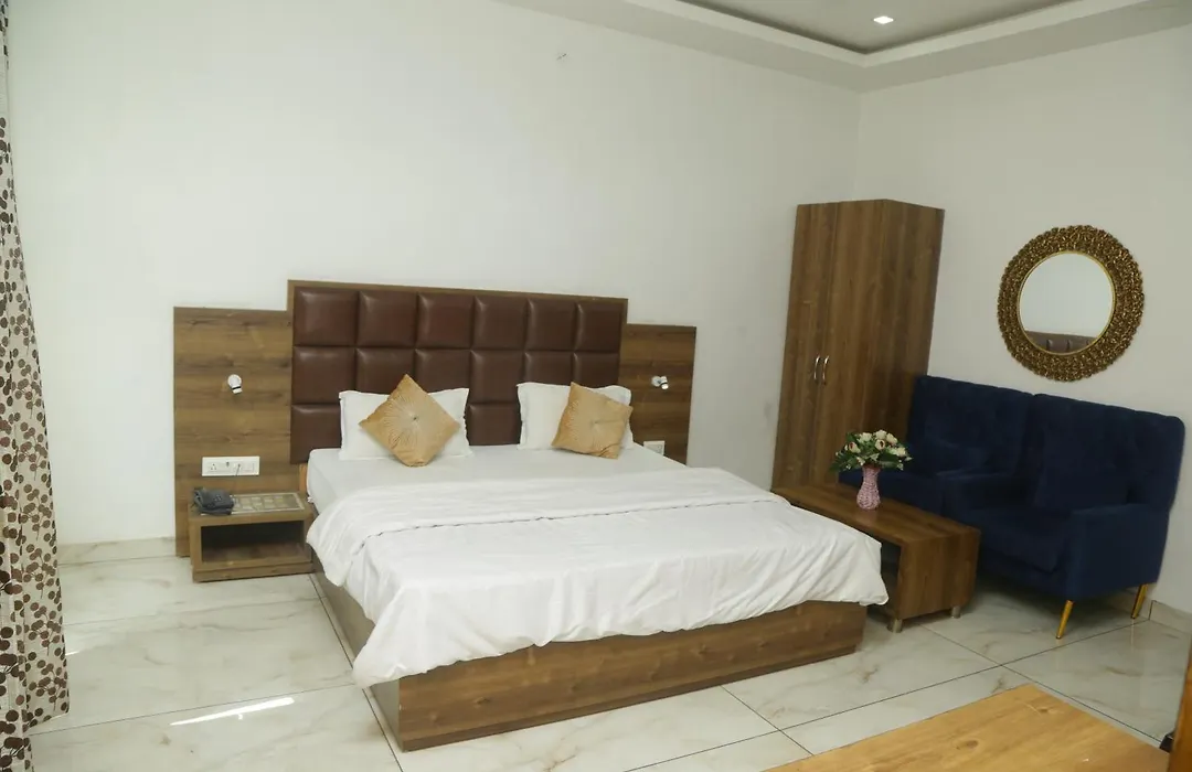 Pathankot Club-1