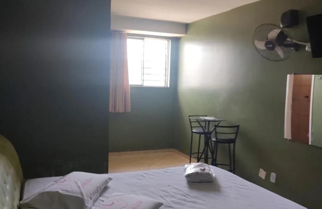 Hotel Vip-1