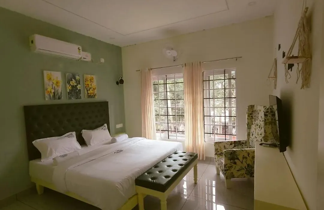 Trattorias Holiday Home-1