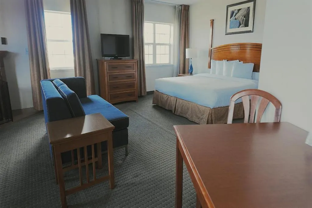 Host Inn An All Suites Hotel-1