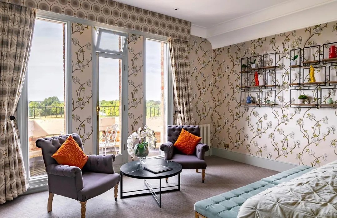 The Petersham-1