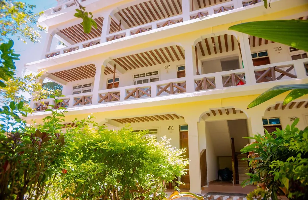 Baraka Beach Bungalows-1