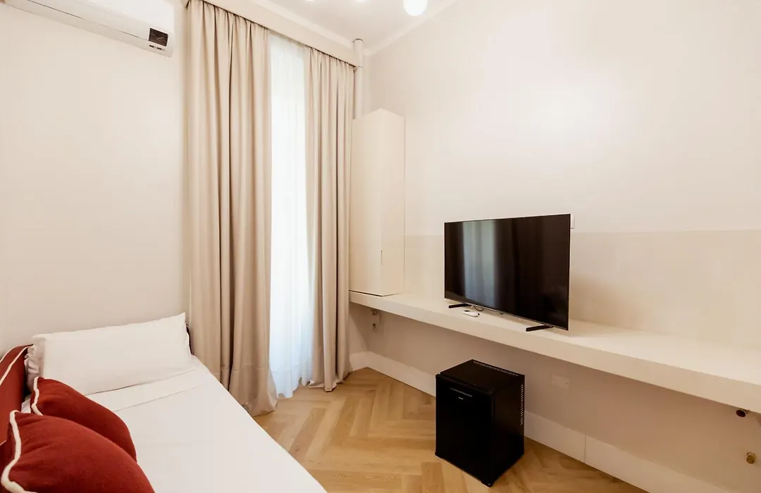 Residenza Umberto I-1