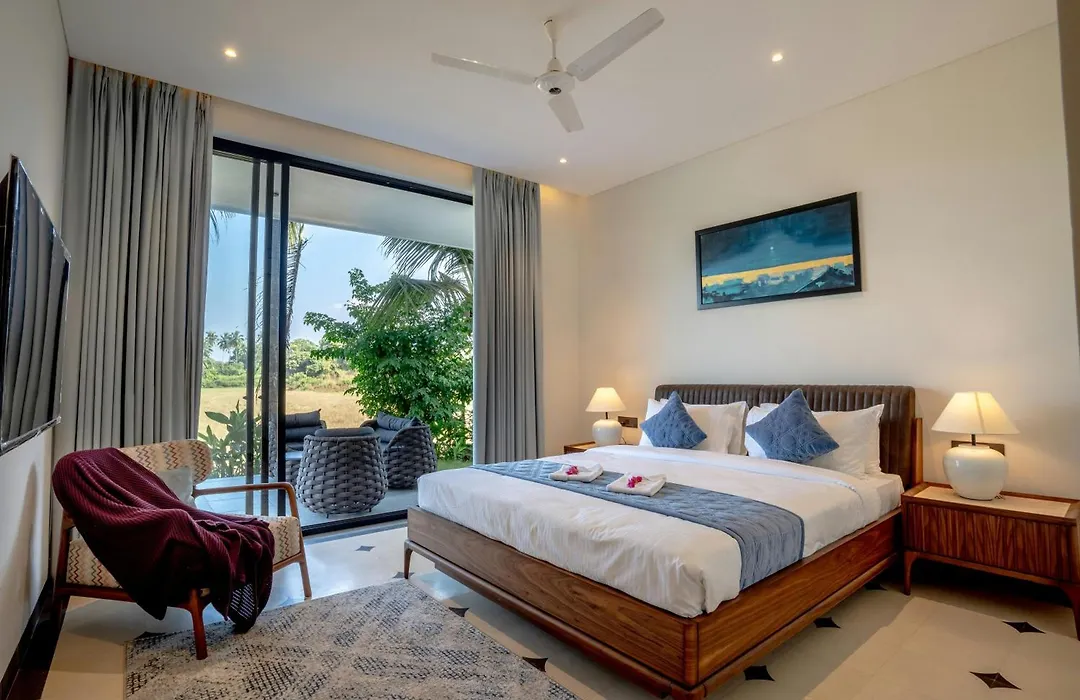 Hotel Asian Blue-1