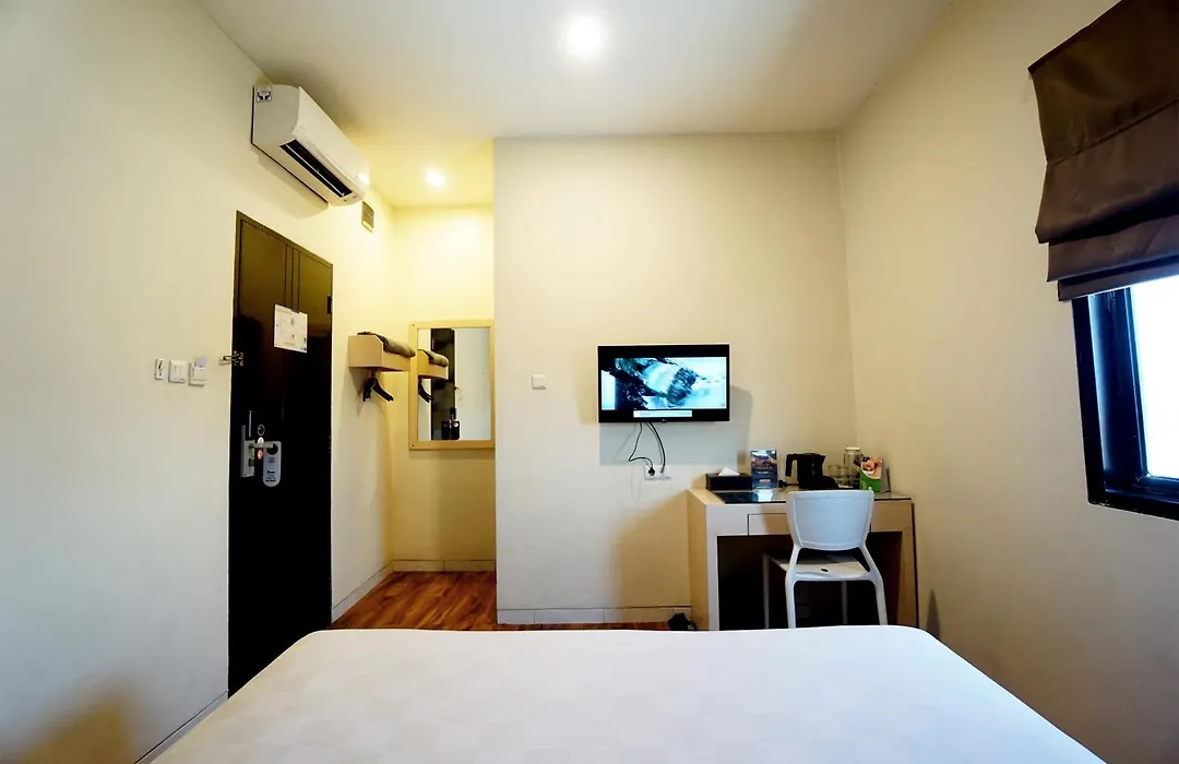 Hotel 88 Mangga Besar Raya 120 Jakarta By Wh-1