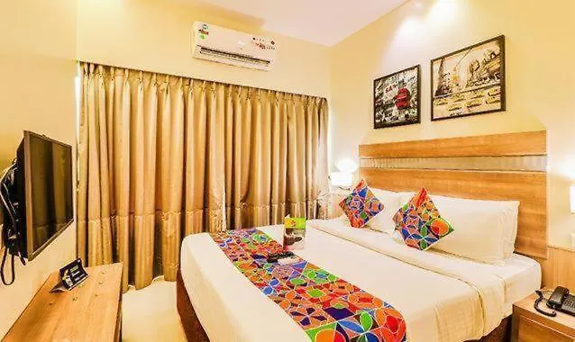 Glitz Hotels New Ascot International - Nr International Airport Mumbai T2-1