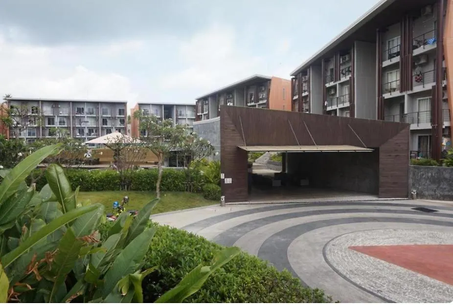 Replay Residence & Pool Villa-1