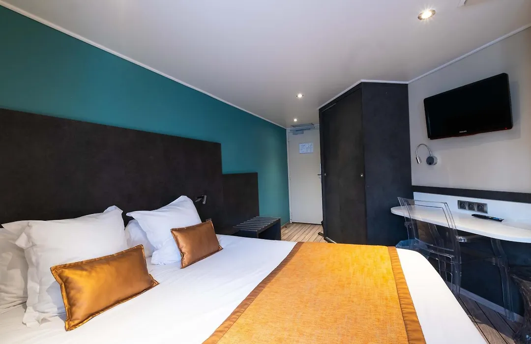 Logis Hotel De Bourgogne - Macon-1