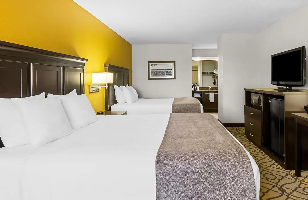 Best Western Of Harbor Springs-1