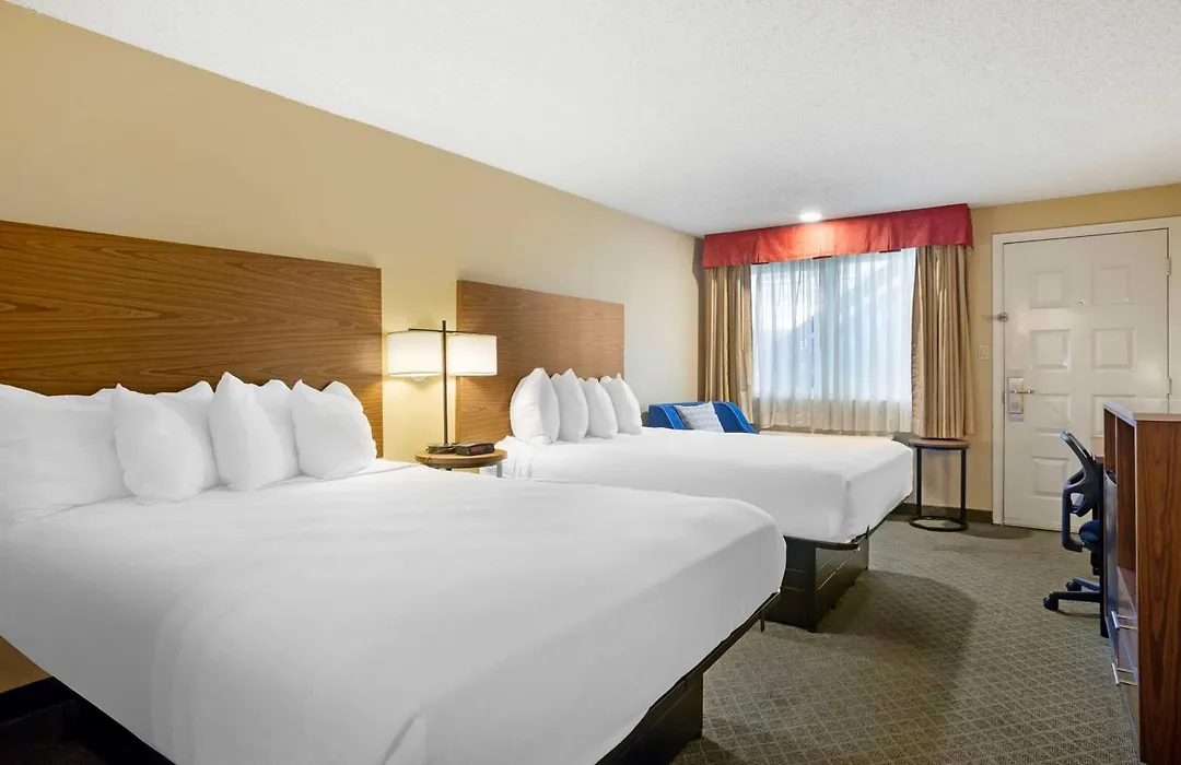 Best Western Shadow Inn-1