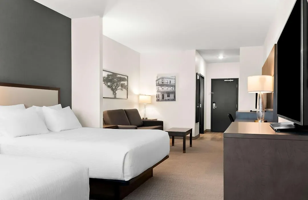 Best Western Plus Morden-1