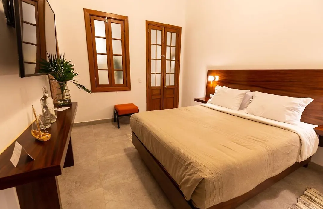 Plaza Chapala Hotel-1